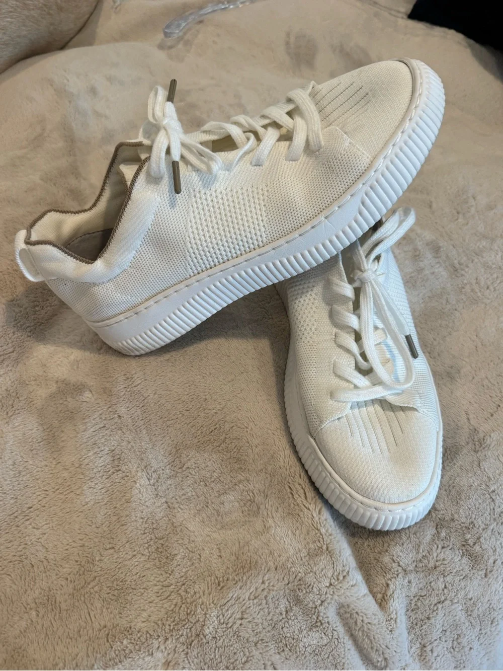 Sofft Faro Knit Mesh Low-Top Sneakers White Sz 9 Lightweight Arch Support